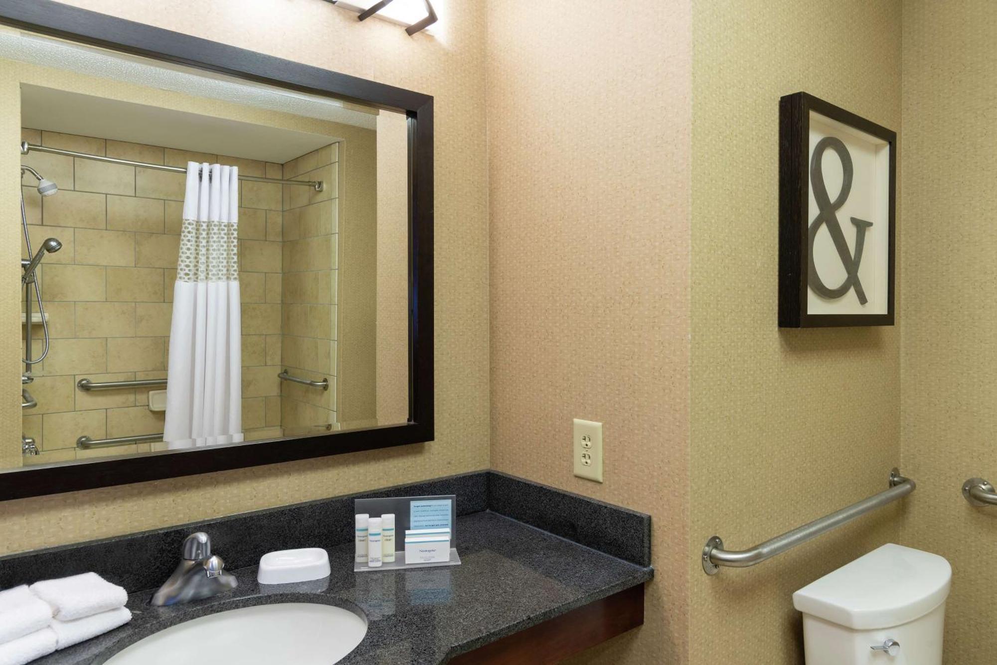 Hampton Inn Warsaw Luaran gambar